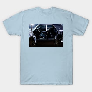 1962 Lincoln Continental cabin T-Shirt